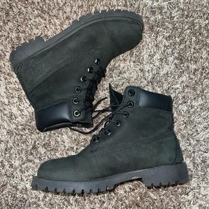 Black Timberlands